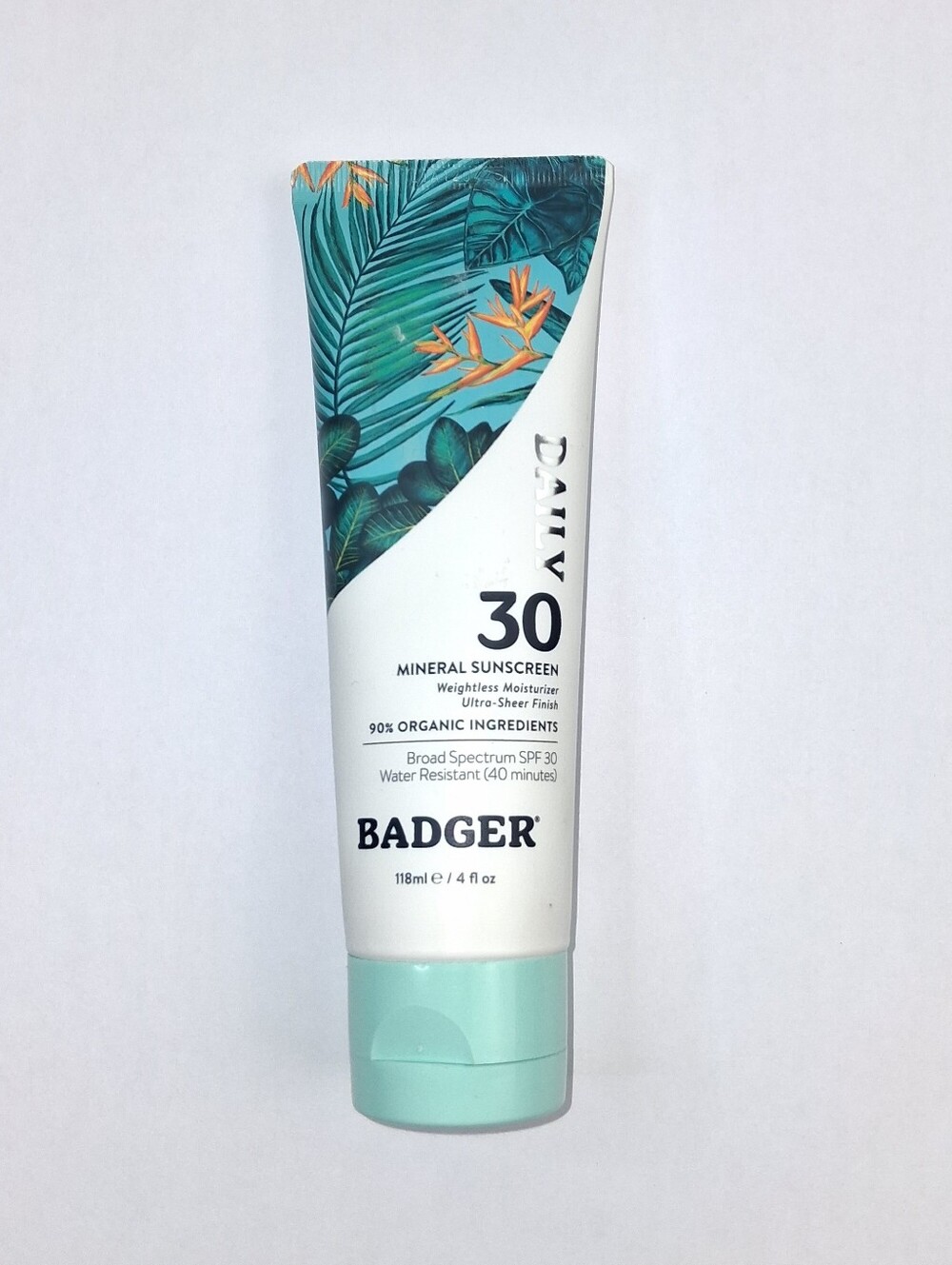 Badger Mineral Daily Sunscreen w/ Zinc Oxide SPF 30 4oz. Exp: 12/2028